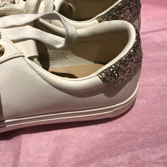 H&M Sneakers - Picture 7 of 8